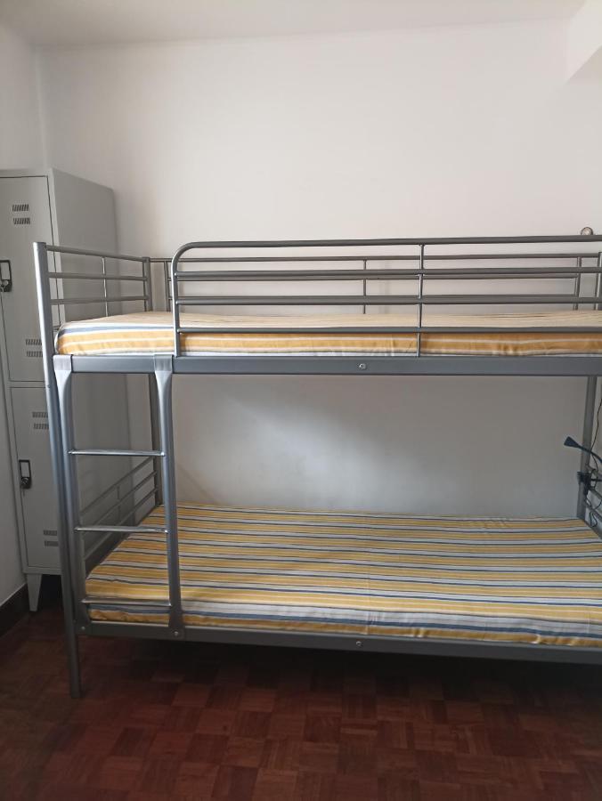 Hostel Vilarade Portimão Esterno foto